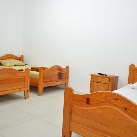 Apartmani Herceg Gacko エクステリア 写真