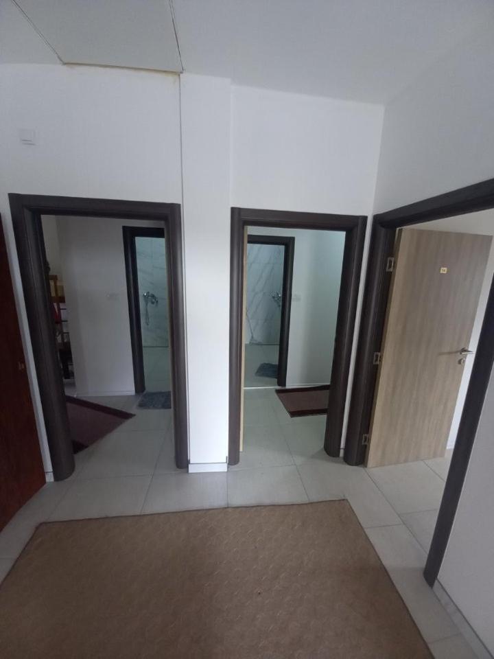 Apartmani Herceg Gacko エクステリア 写真